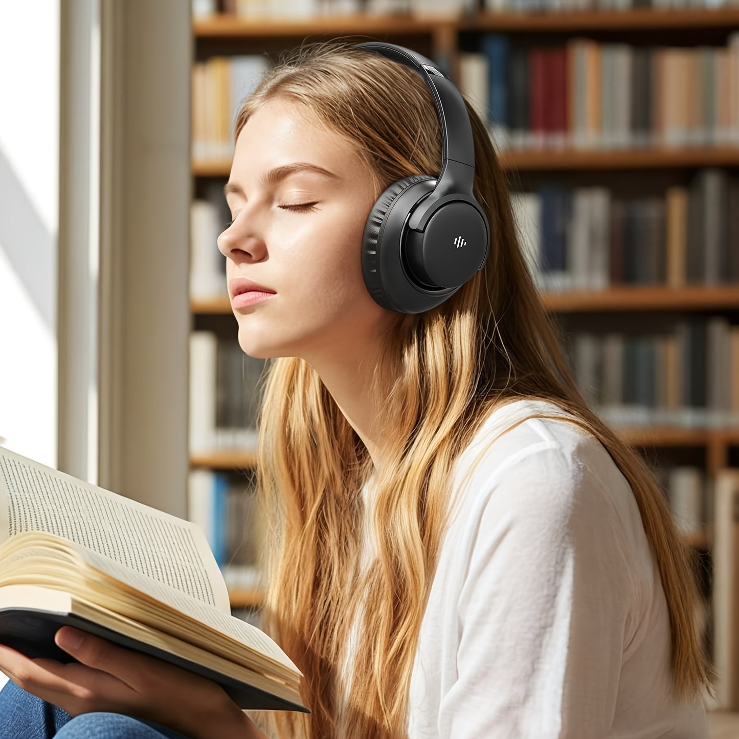 Over-Ear Headphones With Microphone, Lightweight Foldable & Portable Stereo Bass Headphones, Hands-Free Calling, Ideal For Gaming & PC & Mobile Phones Use, Gaming Headphones | Noise Isolating Headphones | Foldable Headphones