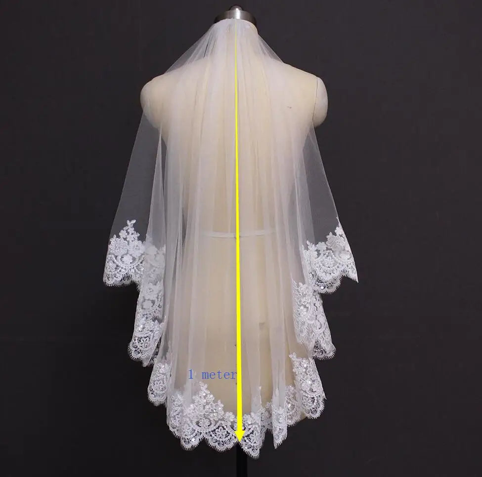 Short Lace Wedding Veil with Comb Bling Sequins Lace One Layer Bridal Veil White Ivory Veil for Bride Welon