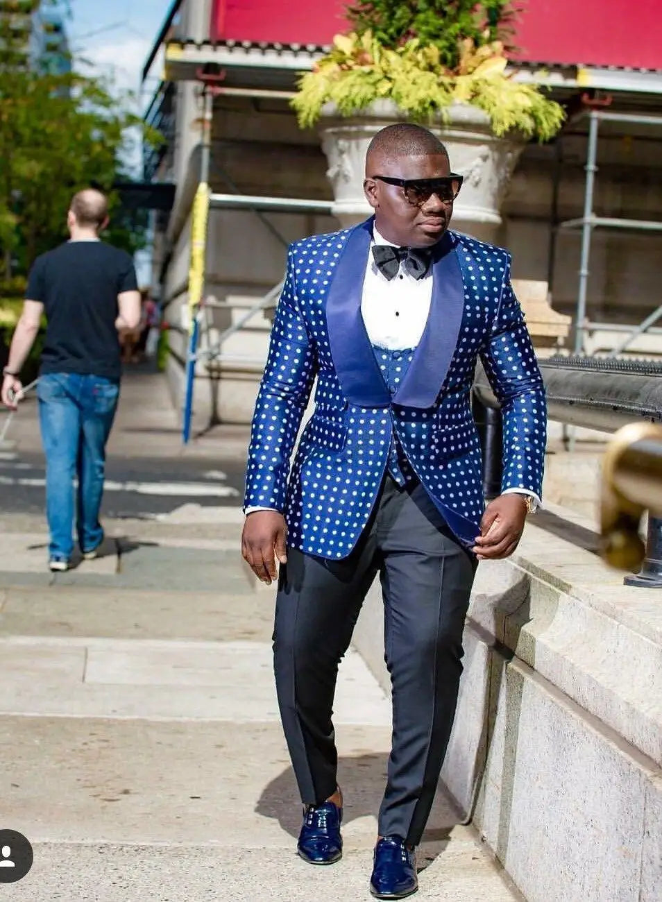 Men Suits Light Navy Blue and Black Groom Tuxedos Shawl Lapel Groomsmen Wedding Best Man ( Jacket+Pants+Bow Tie+Vest ) C684