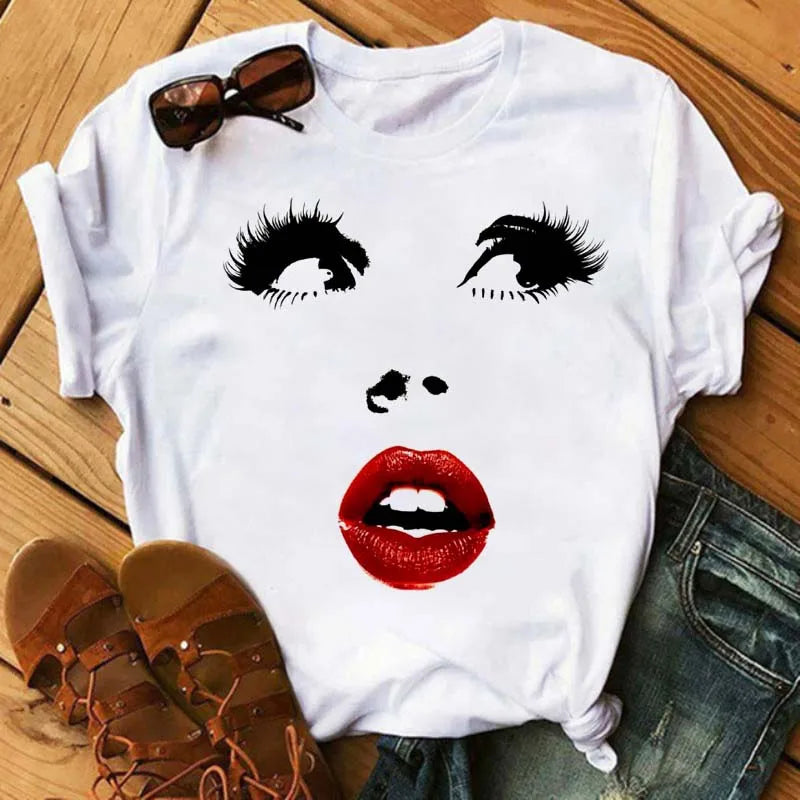 Maycaur New Cute Eye Lashes Red Lips Print Women T Shirt Summer Casual Short Sleeve O Neck T-shirt Fashion Ladies Shirt Tops