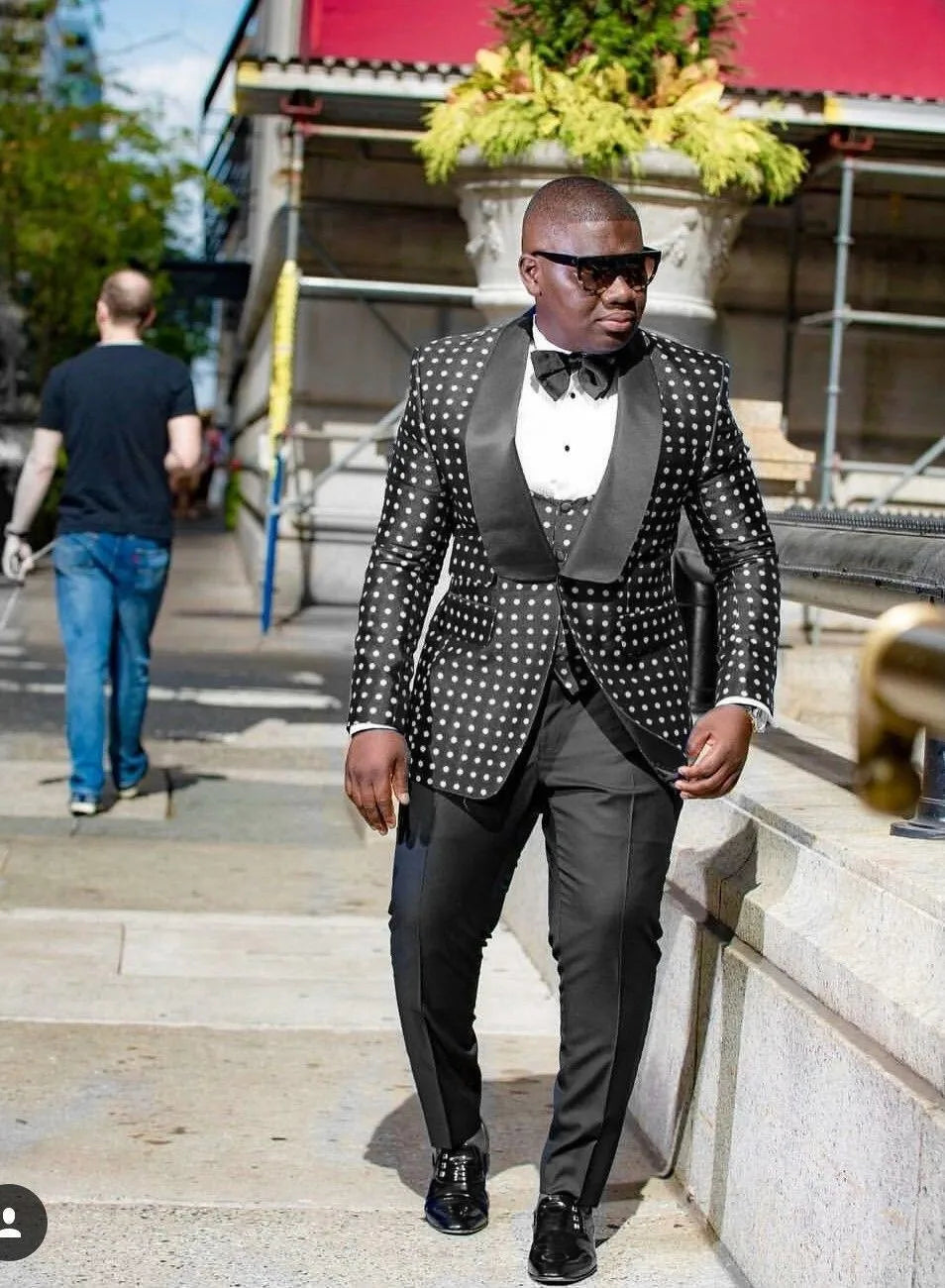 Men Suits Light Navy Blue and Black Groom Tuxedos Shawl Lapel Groomsmen Wedding Best Man ( Jacket+Pants+Bow Tie+Vest ) C684