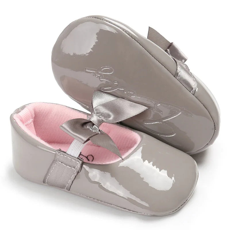 Newborn Baby Shoes Baby Girls Shoes PU Anti-slip Bowknot Classic Princess Dress Shoes First Walker Toddler Crib Shoe Moccasins
