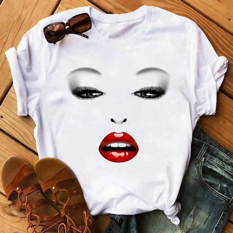 Maycaur New Cute Eye Lashes Red Lips Print Women T Shirt Summer Casual Short Sleeve O Neck T-shirt Fashion Ladies Shirt Tops