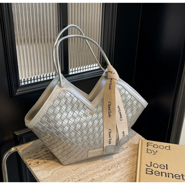 Fancy Western Style Large Capacity Bag Female 2024 New Arrival Autumn Springtide Flow Woven Shoulder Bag Commuter Tote