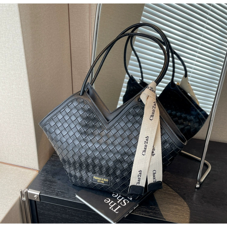 Fancy Western Style Large Capacity Bag Female 2024 New Arrival Autumn Springtide Flow Woven Shoulder Bag Commuter Tote