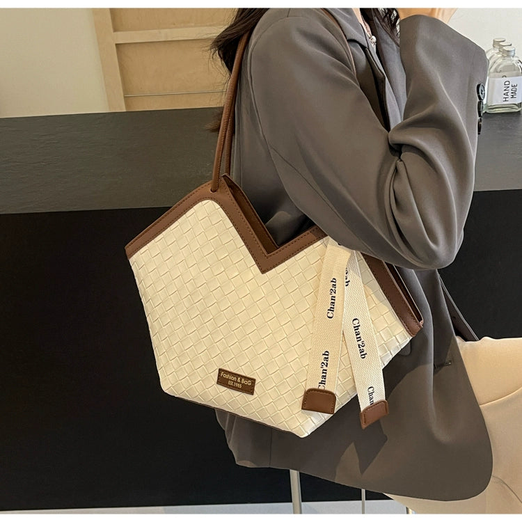 Fancy Western Style Large Capacity Bag Female 2024 New Arrival Autumn Springtide Flow Woven Shoulder Bag Commuter Tote