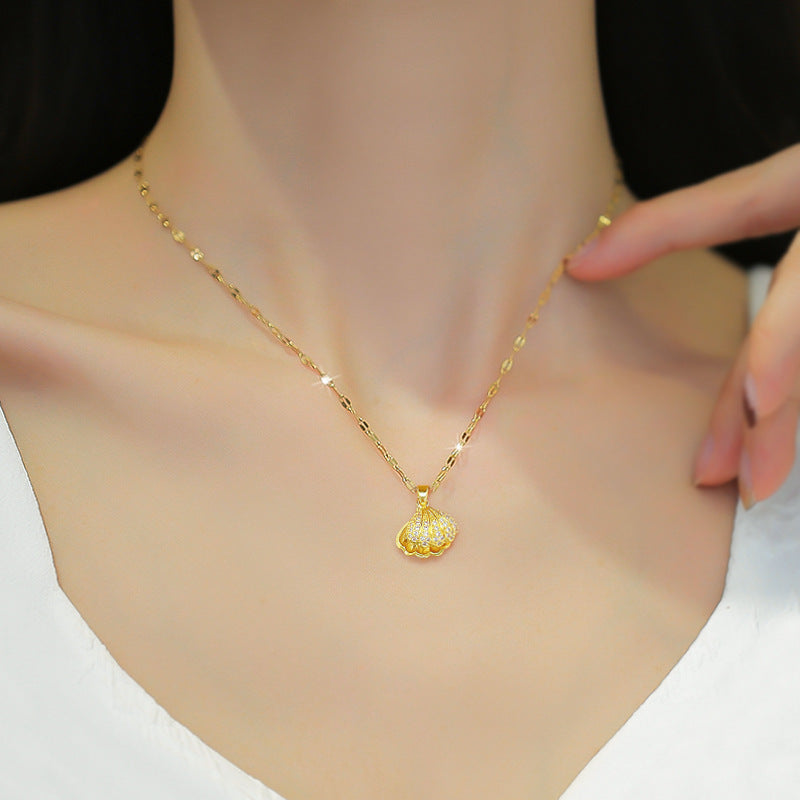 Necklace With Rhinestones