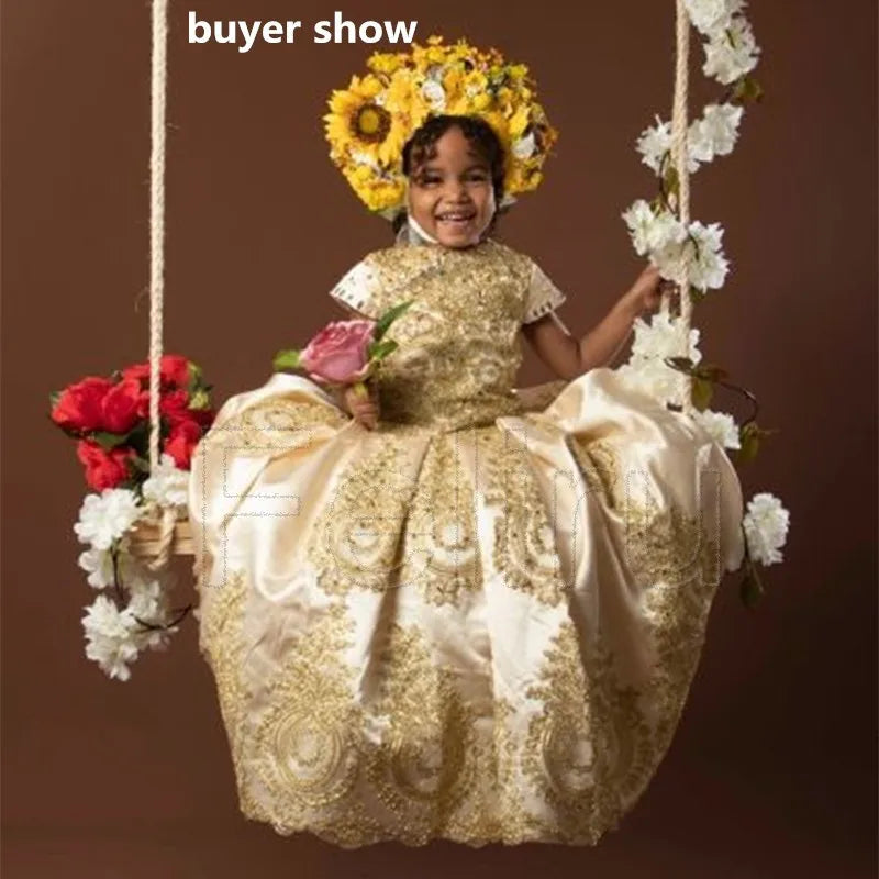 Gorgeous Golden Long Flower Girl Dresses for Wedding Pageant Birthday Cap Sleeve Lace Appliques Child Holy Communion Gown