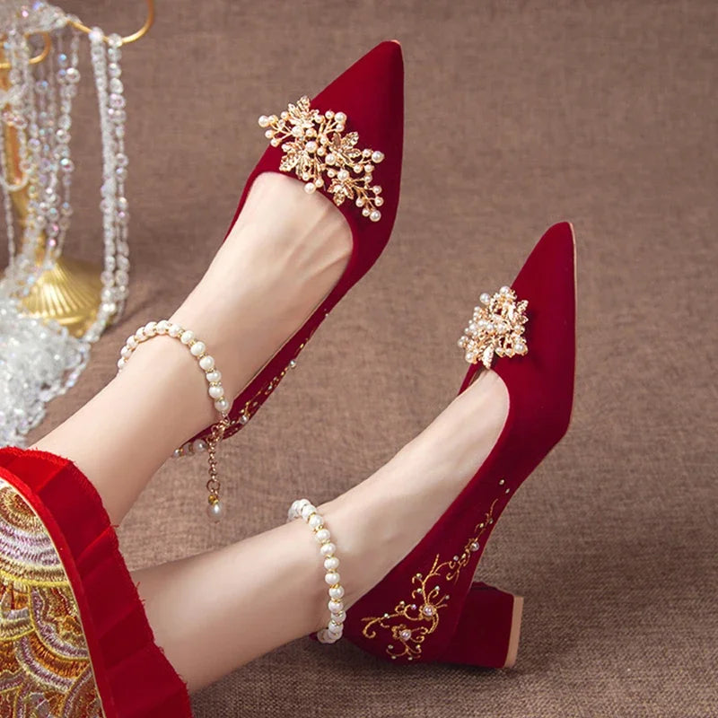 Wedding Shoes Female Footwear Bride Dress New Flower High Flat Floral Pumps Shoes Woman Flats Dress Wedding New Floral Pumps
