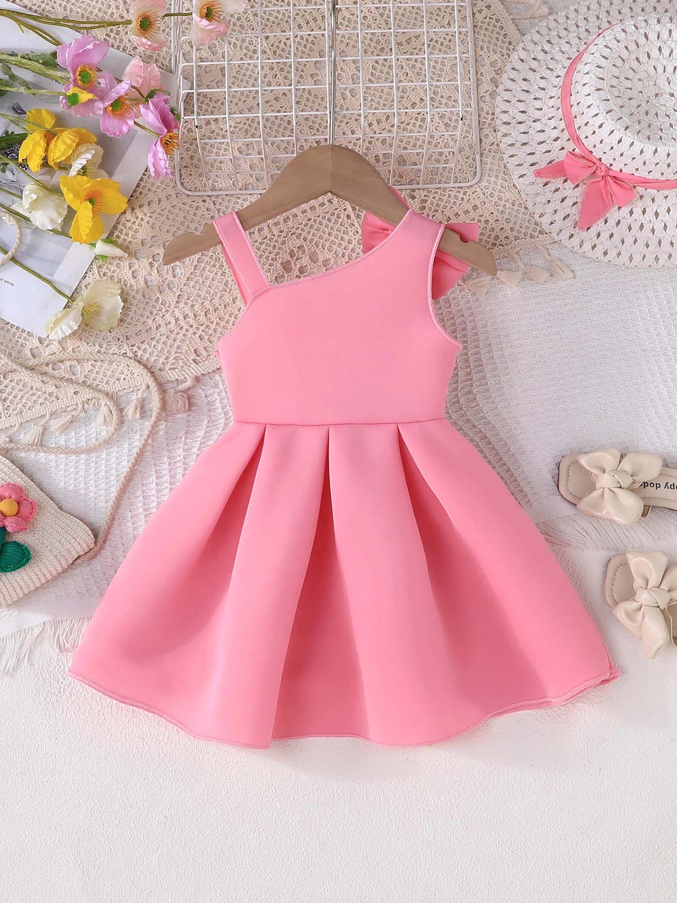 legant Girl's One - Shoulder Dress, Bow - adorned on One Side, Puffy Pleated Skirt