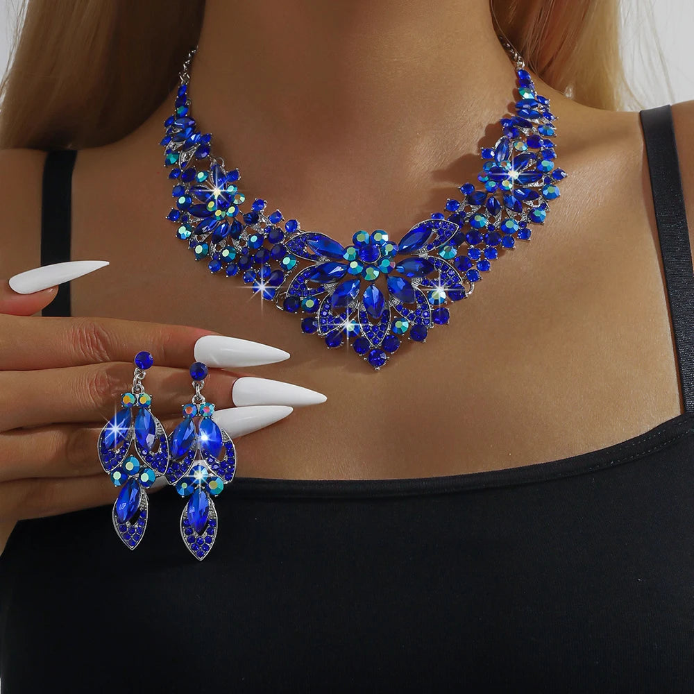 Wedding Bride Necklace Earrings Set Luxurious Simple Flower Rhinestone Clavicle Chain Necklace Eardrop Party Banquet Accessories