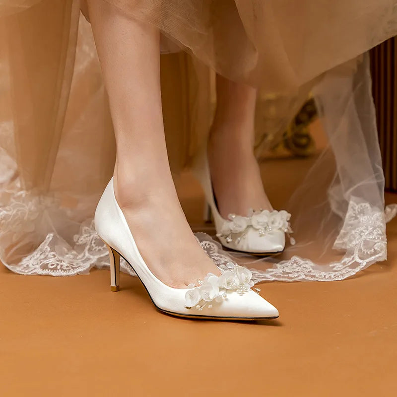 Wedding Shoes Women's 2024 Main Wedding Dress White High Heels Burgundy Xiuhe Bridal Shoes Mid Heel Plus Size Single Shoes