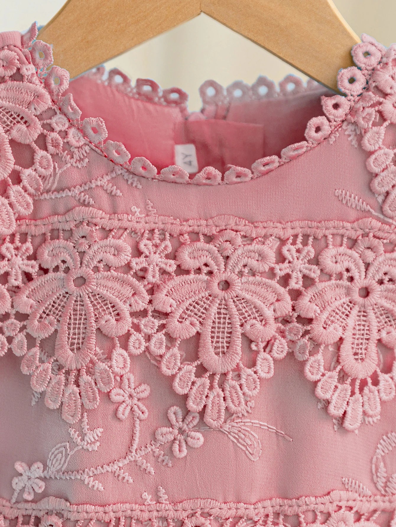 Girl Wedding Dress Pink Princess Costume Lace and Gauze Design Suitable for Girl Wedding Birthday Party Dress