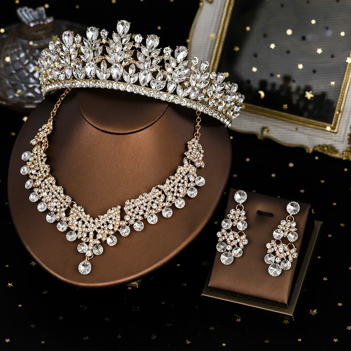 Bridal Wedding Elegant Headpieces Crystal Crown Tiara Classic Earrings & Necklace Set Jewelry Accessories Gifts for Friends
