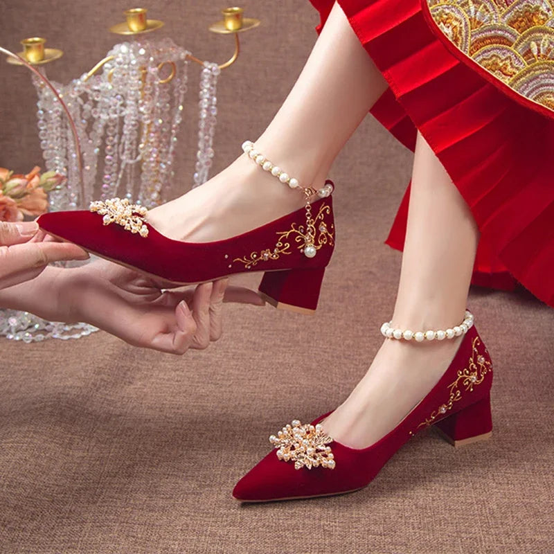 Wedding Shoes Female Footwear Bride Dress New Flower High Flat Floral Pumps Shoes Woman Flats Dress Wedding New Floral Pumps