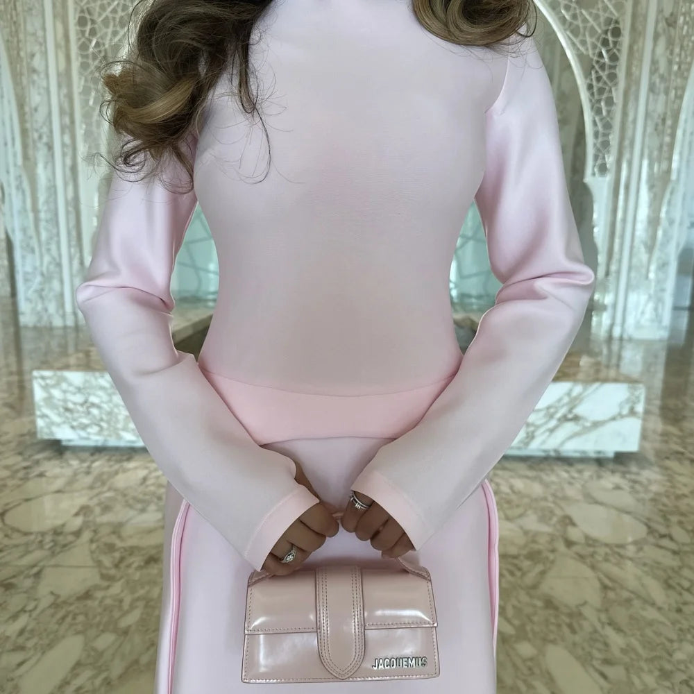 Bella Customized Pink A-line Satin High Neck robes de soirée Long Sleeves Side Slit Party Dresses Floor-Length Prom Dress 2025