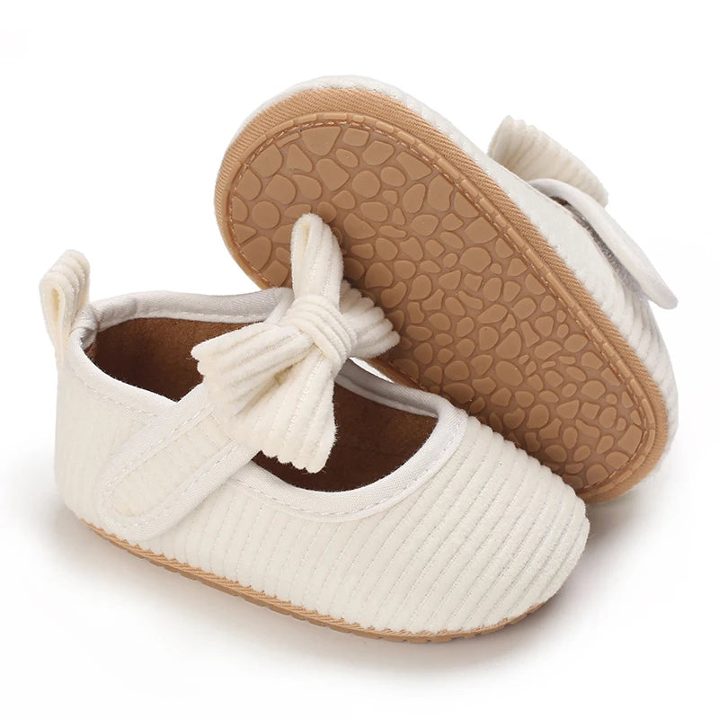Cute White Lace Baby Girl Princess shoes Baby Moccasins Moccs Shoes Bow Fringe Rubber Soled Non-slip Footwear Crib Shoes