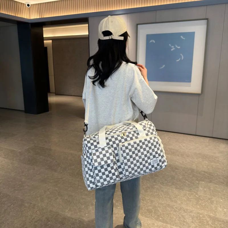 Fashion Large Capacity Checkerboard Pattern Duffle Handbag, Lightweight Travel Luggage Storage Bag, Portable Sports Fitness Bag