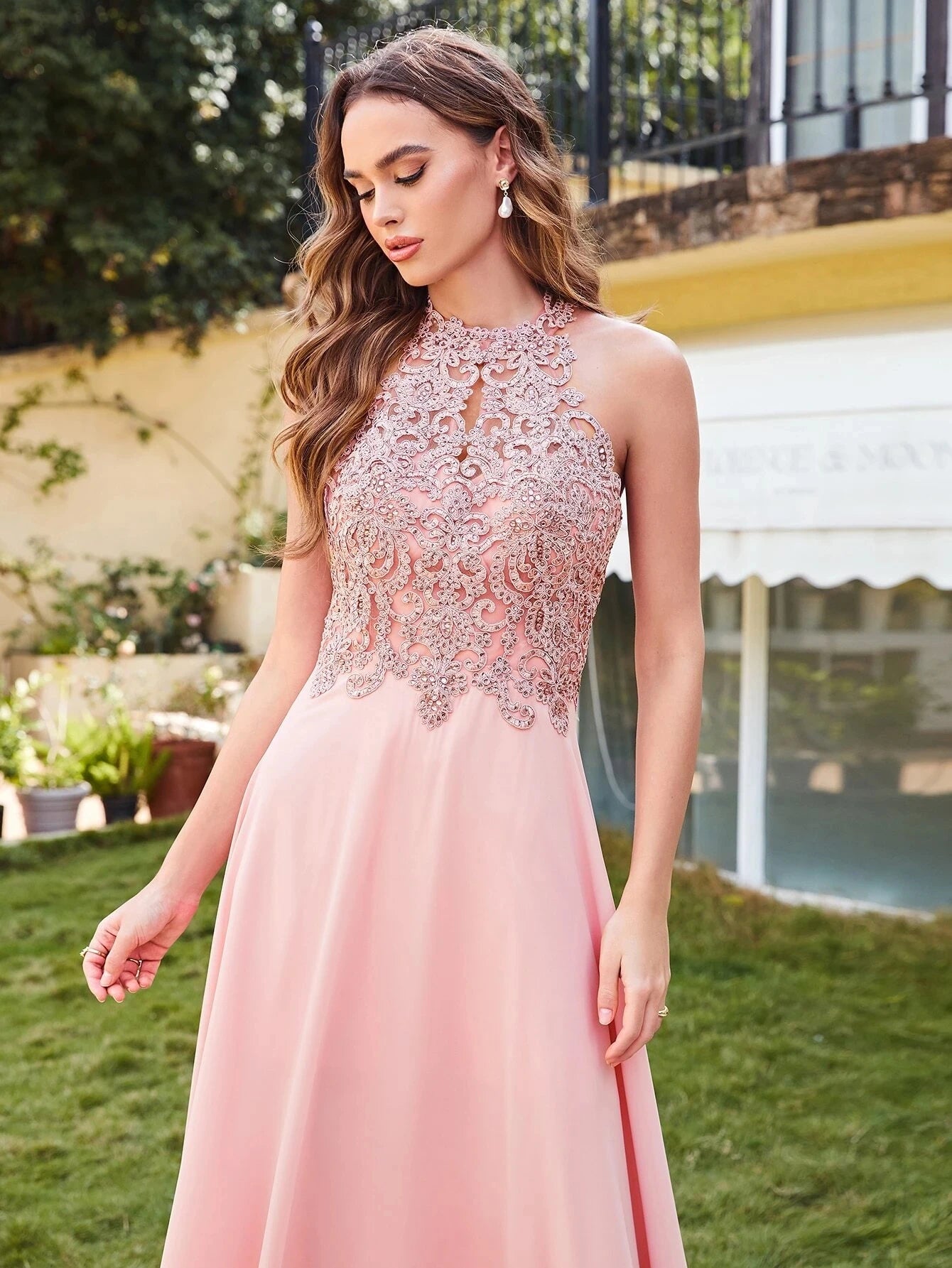 BABYONLINE Halter Neckline Lace Pearls Bodice Bridesmaid Dress Long Floor-length Skirt Chiffon Sexy Open Back Wedding Clothes