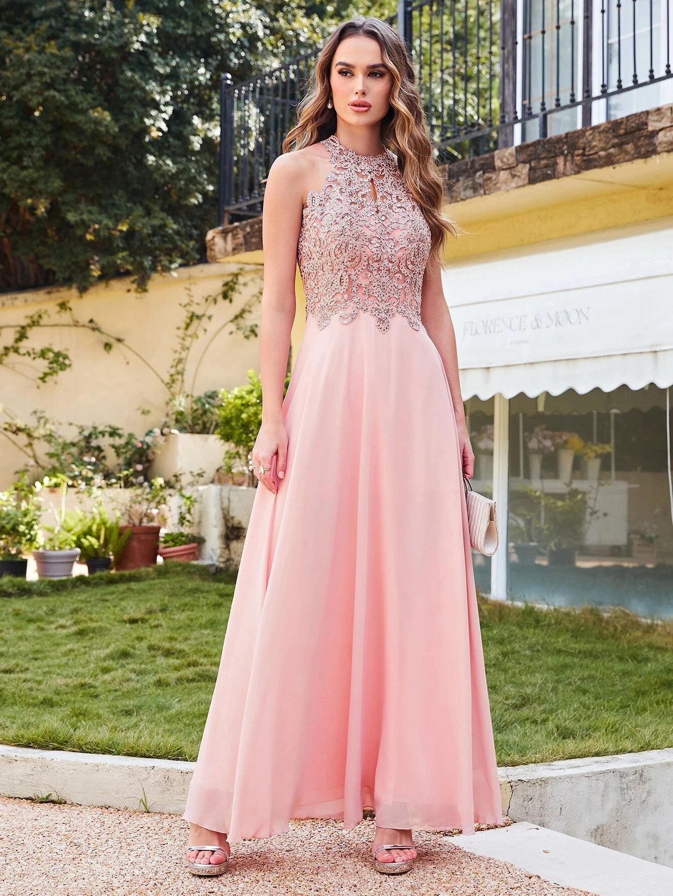 BABYONLINE Halter Neckline Lace Pearls Bodice Bridesmaid Dress Long Floor-length Skirt Chiffon Sexy Open Back Wedding Clothes