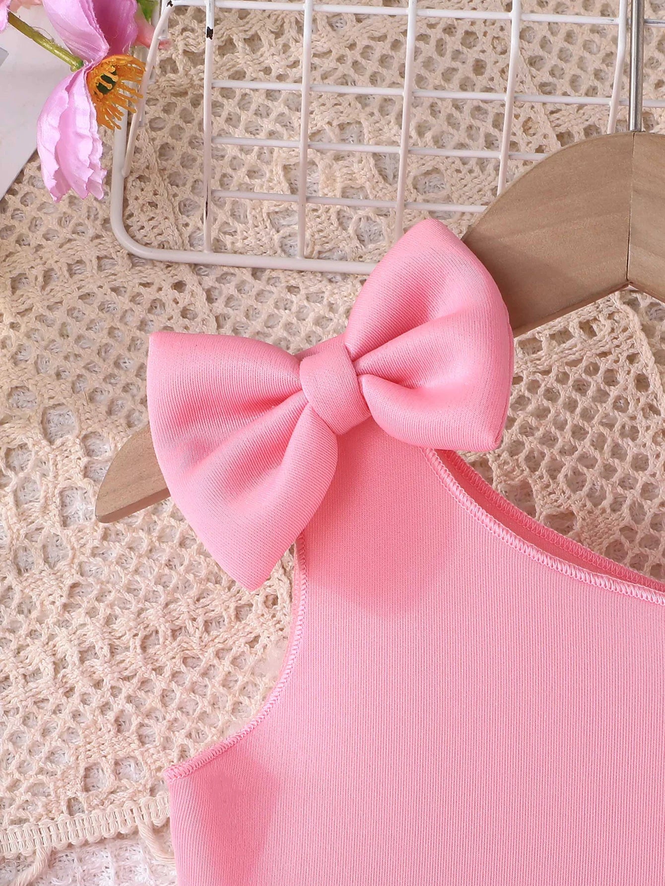 legant Girl's One - Shoulder Dress, Bow - adorned on One Side, Puffy Pleated Skirt