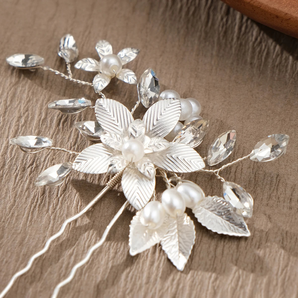 Fashion Pearl Rhinestone Flower Hair Pins barrette Bride Wedding Jewelry Accessories Hair Clips Headpiece For Women