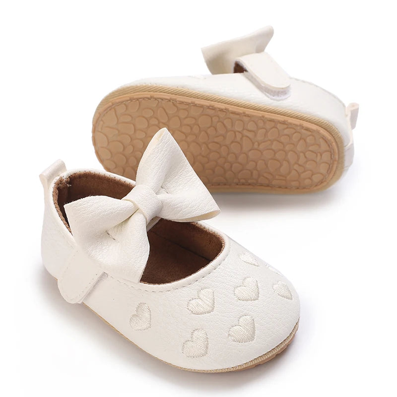 Cute White Lace Baby Girl Princess shoes Baby Moccasins Moccs Shoes Bow Fringe Rubber Soled Non-slip Footwear Crib Shoes