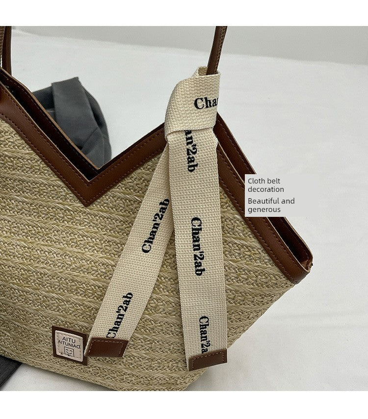 Woven Straw Woven Bag Women's Large Capacity 2025 New Arrival Easiest for Match Seaside Shoulder Bag Beach Vacation Commuter Tote