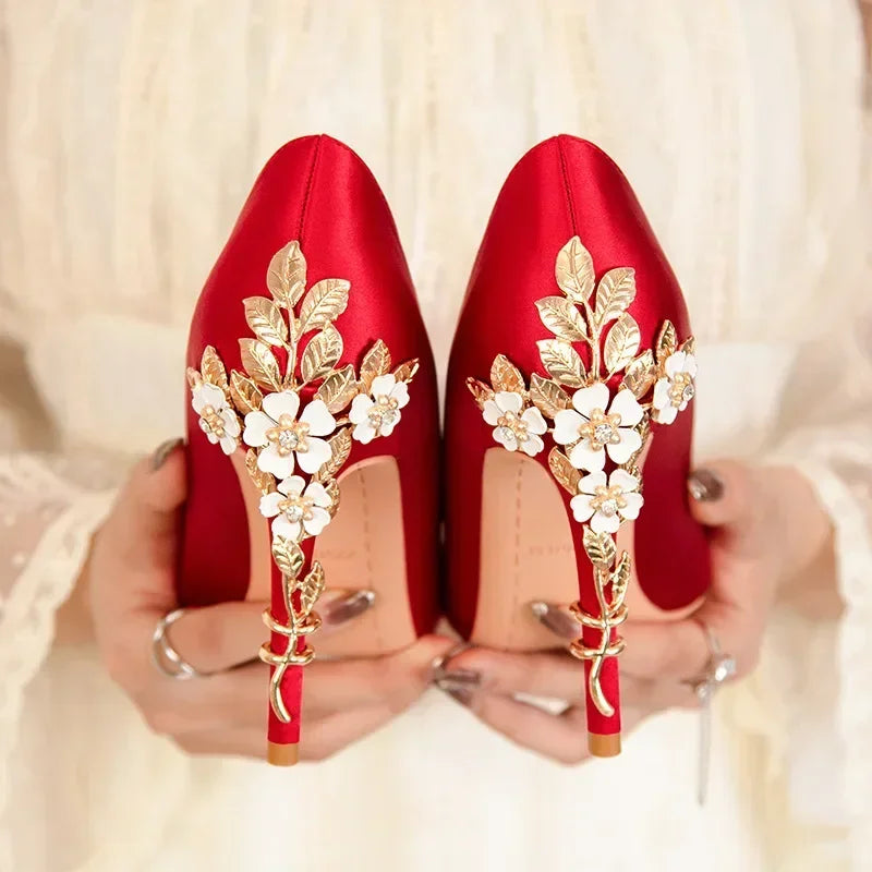Women's Metal Flowers Stiletto High-heel Shoes Female Light Luxury Sexy Fashion Wedding Shoes Pointed Toe Satin Single Shoes