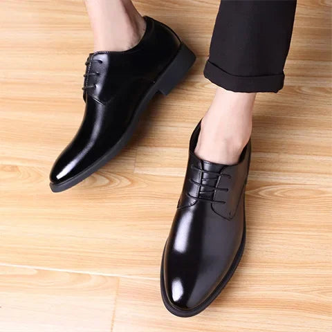 Men's Breathable Leather Shoes Black Soft Leather Soft Bottom Spring And Autumn Best Man Men's Business Formal Wear Casual Shoe