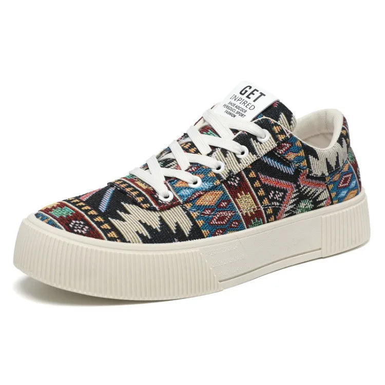Sneakers Men 2025 New Spring and Autumn Ethnic Men's Shoe Low Top Retro Jacquard Flat Bottomed Board Shoes Oversized Mens Shoes
