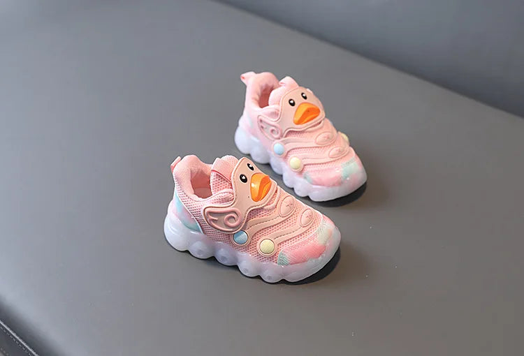 Baby Shoes with Lights on Women New Breathable Mesh Soft Soled Baby Walking Shoes Children Sports Luminescent Shoes Boy Newborn