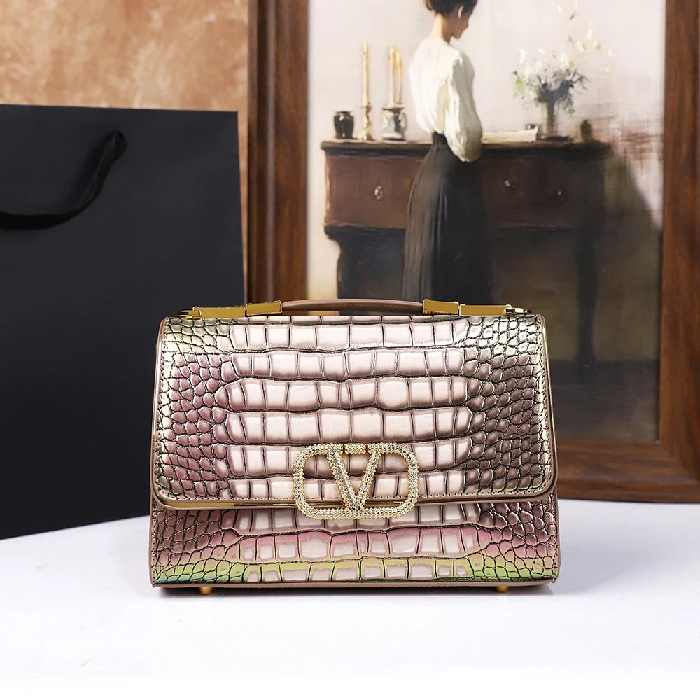 2025 New Fashion Crocodile Pattern Handbag High-End Sensation Unique Small Retro Shoulder Crossbody Bag Versatile Stylish Mini