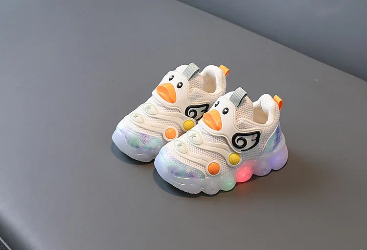 Baby Shoes with Lights on Women New Breathable Mesh Soft Soled Baby Walking Shoes Children Sports Luminescent Shoes Boy Newborn