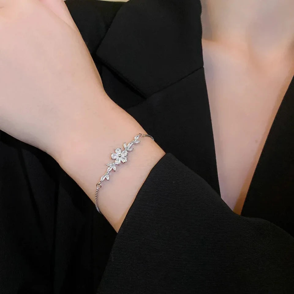 ZAKOL Elegant Zircon Flowers Bracelet For Women Girls Minimalist Charm Gold Color Chain Bracelets Wedding Jewelry
