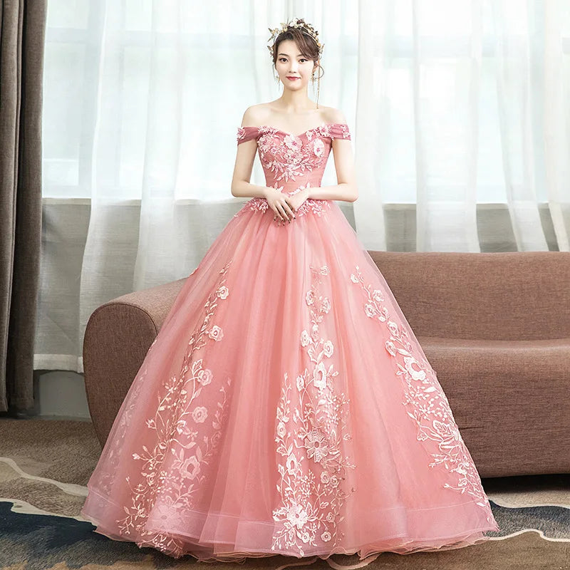Luxury 15 Quinceanera Dresses Ball Gown Puffy Long Lace Appliques Prom Dress Customized Student Show Graduation Host Party Dress