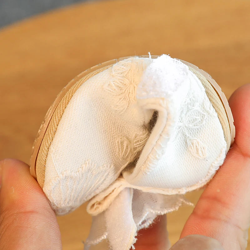 Cute White Lace Baby Girl Princess shoes Baby Moccasins Moccs Shoes Bow Fringe Rubber Soled Non-slip Footwear Crib Shoes
