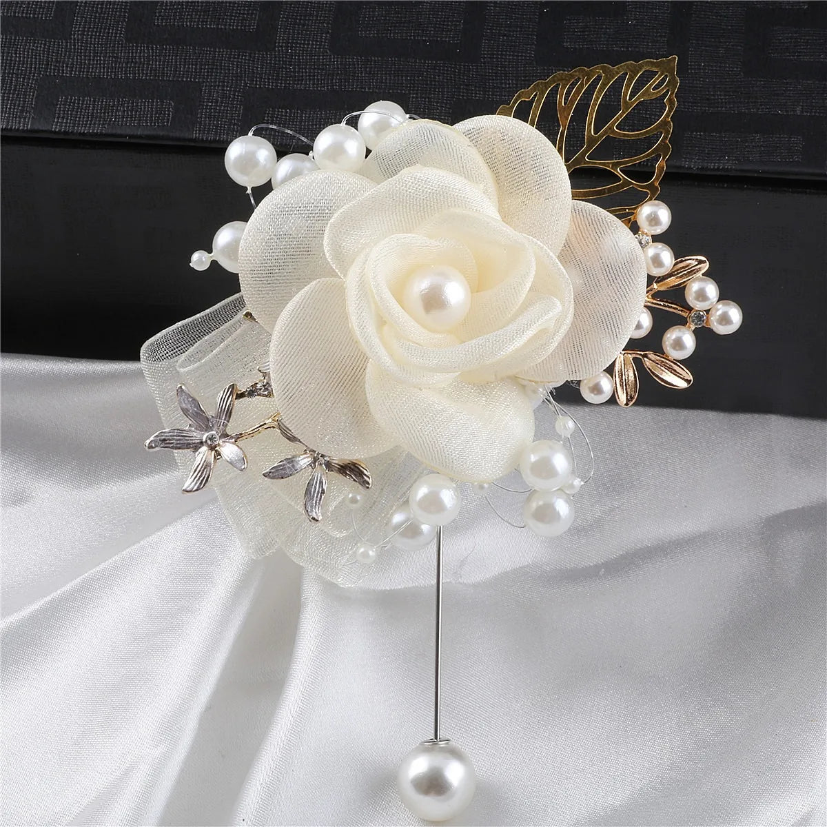 Artifical Rose Flowers Pearl Beaded Wrist Flower Ivory Flowers Bridesmaid Mensuit Marriage Wedding Accessories