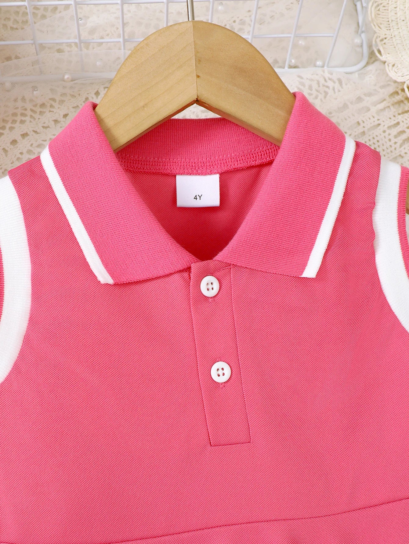 Girls' fashion college style sleeveless dress, cute, casual, comfortable, versatile, suitable for going out in spring and summer