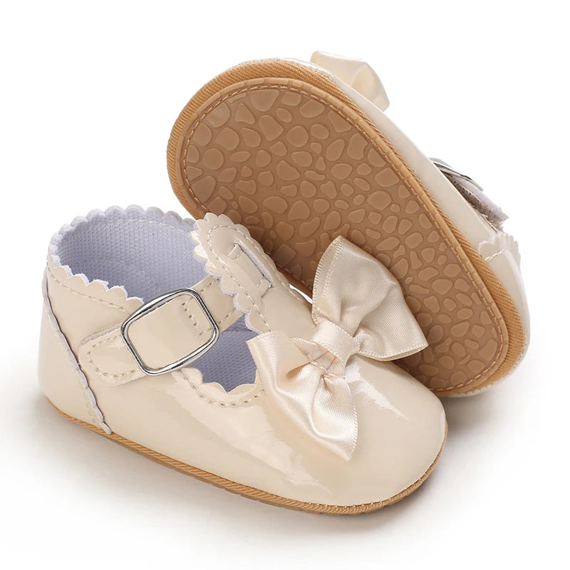 Cute White Lace Baby Girl Princess shoes Baby Moccasins Moccs Shoes Bow Fringe Rubber Soled Non-slip Footwear Crib Shoes
