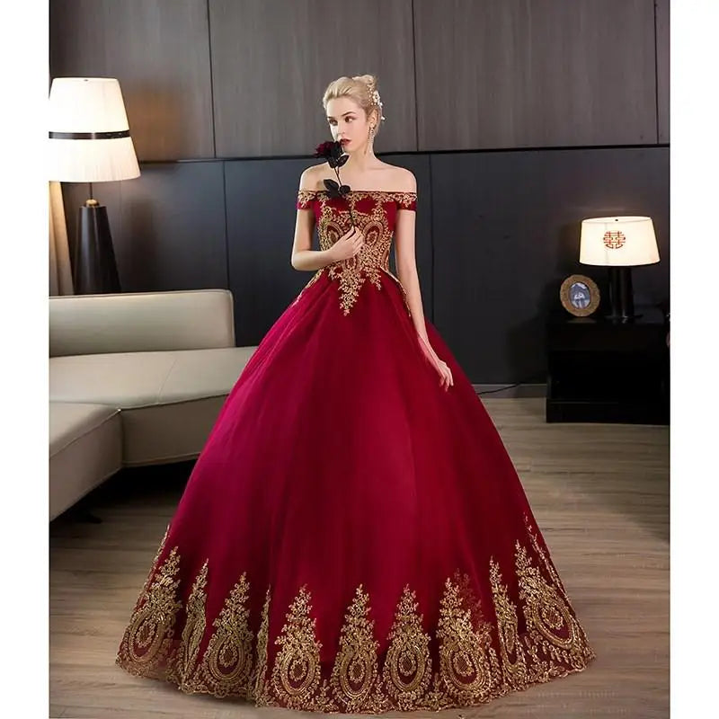 Quinceanera Dress 2024 New Luxury Boat Neck Party Prom Ball Gown Vintage Lace Vestidos Robe Vestidos Custom Made Customized