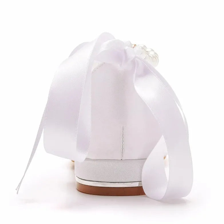 Wedding Shoes Bride Flat Heel Pointed Hollow Sandals Women White Satin Beaded Bride's Wedding Dress Shoes Sandalias De Mujer
