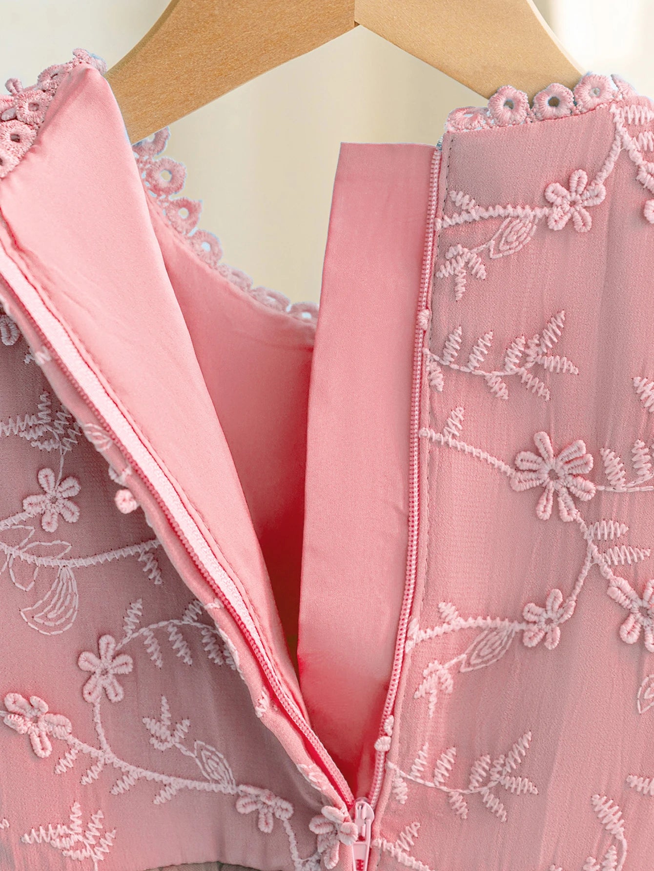 Girl Wedding Dress Pink Princess Costume Lace and Gauze Design Suitable for Girl Wedding Birthday Party Dress