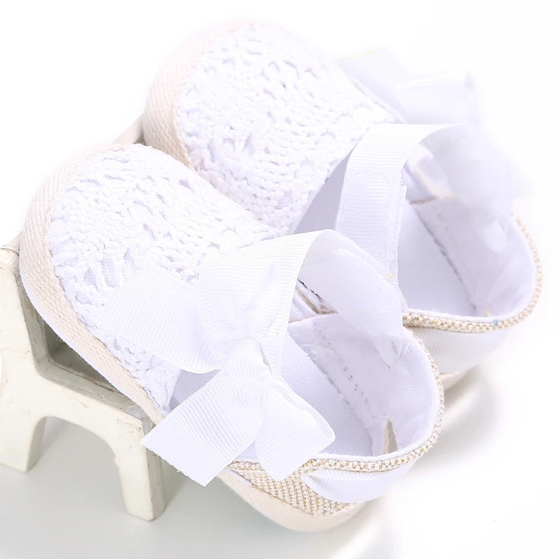 Newborn Toddler Baby Shoes Girl Baby Crib Shoes Princess Flower Bow Baby Cotton Sole First Walker Sneakers 0-18 Months