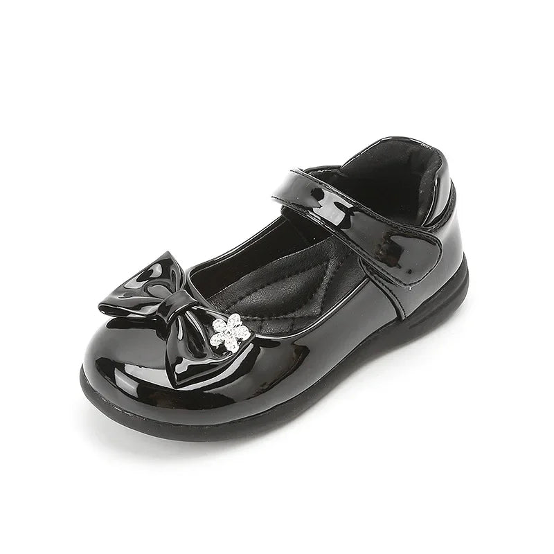 Glossy Kids Leather Shoes Simple Shallow Performance Shoes Black Bow with Crystal Flower Child Moccasin Shoes for Girls Casual