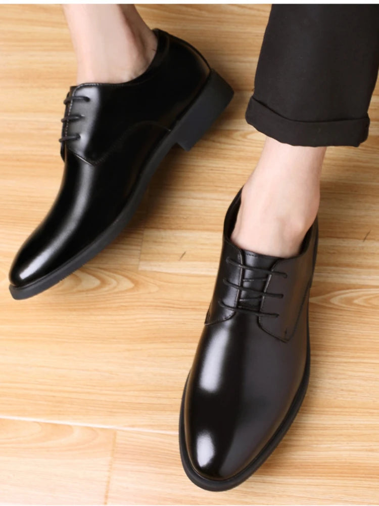 Men's Breathable Leather Shoes Black Soft Leather Soft Bottom Spring And Autumn Best Man Men's Business Formal Wear Casual Shoe