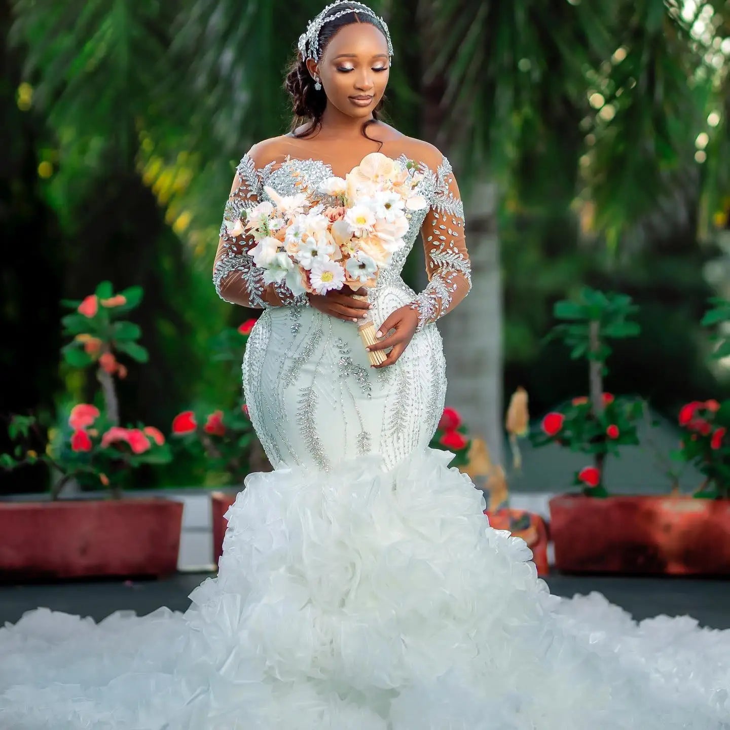 Customized Spark Crystals Rhinestones Garden Mermaid Wedding Dress African Long Sleeves Multi-Layered Ruffles Bridal Gowns