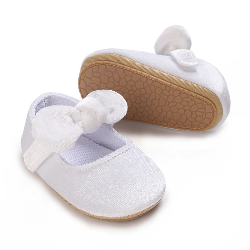Cute White Lace Baby Girl Princess shoes Baby Moccasins Moccs Shoes Bow Fringe Rubber Soled Non-slip Footwear Crib Shoes