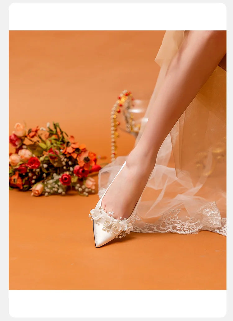 Wedding Shoes Women's 2024 Main Wedding Dress White High Heels Burgundy Xiuhe Bridal Shoes Mid Heel Plus Size Single Shoes