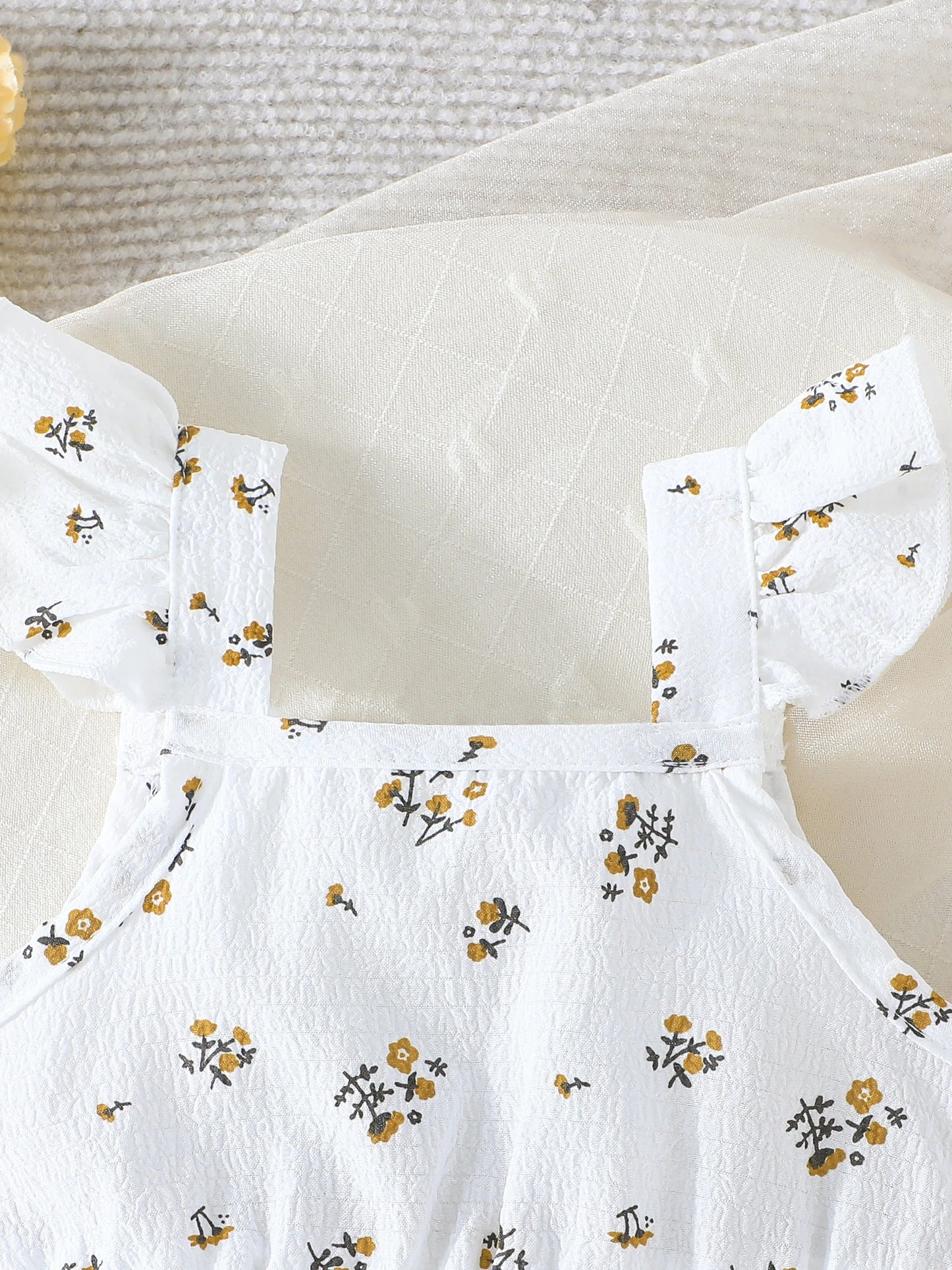 Sweet Girl's Clothing Set - Sleeveless Ruffled - shoulder Blouse with Floral Motifs, Matching Floral - print Shorts, and a Coord